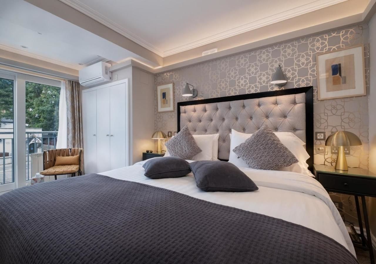 Отель Roxford Lodge Hotel Дублин