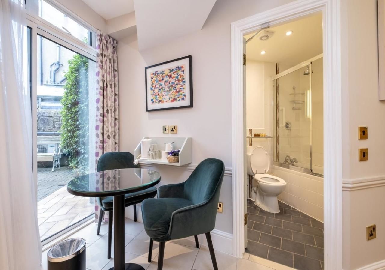 Отель Roxford Lodge Hotel Дублин